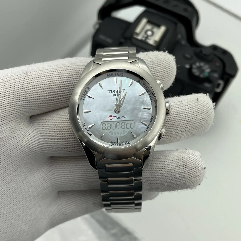 Front Full View Of Tissot T075.220.11.101.00 Stainless Steel Watch Pre Owned Condition Excellent
