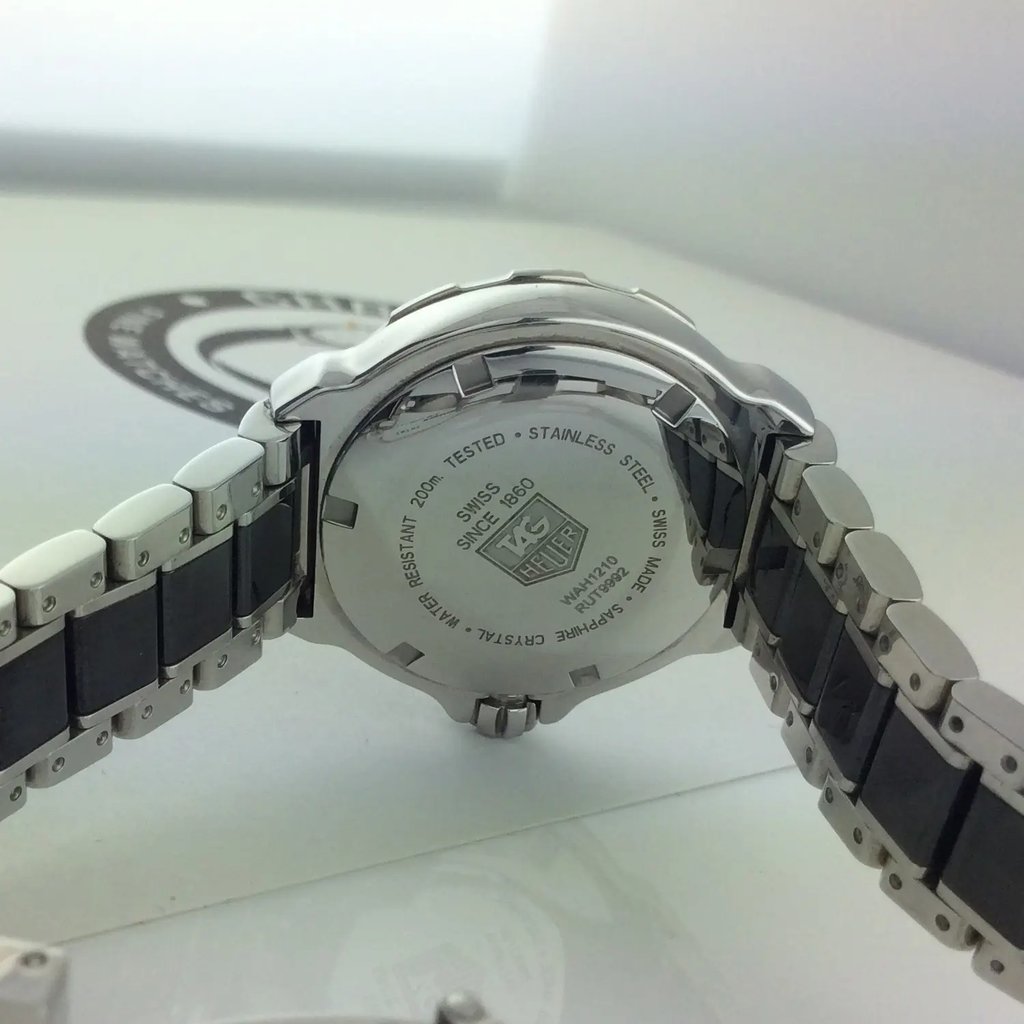 8th image of TAG Heuer WAH1210.BA0859 Wristwatch, DisplayModel condition