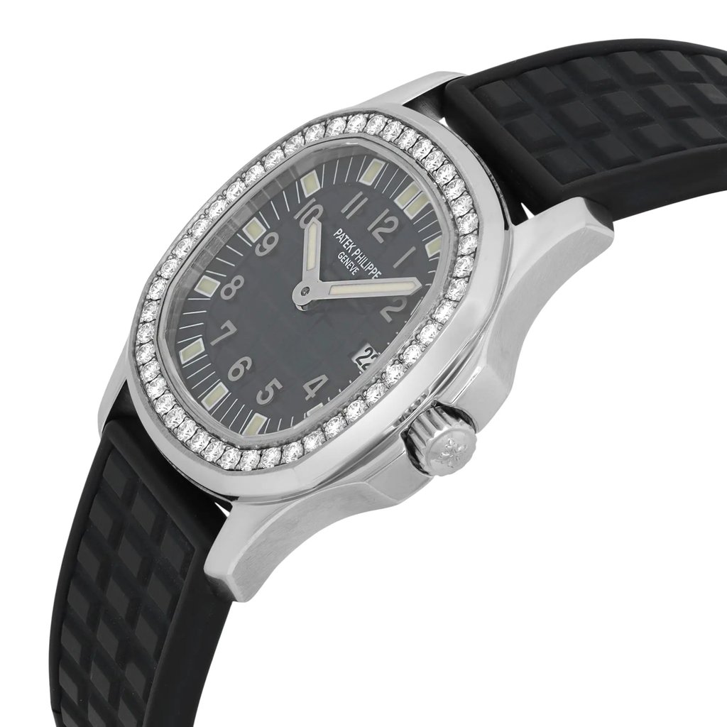 3rd image of Patek Philippe Aquanaut  Wristwatch, PreOwned condition
