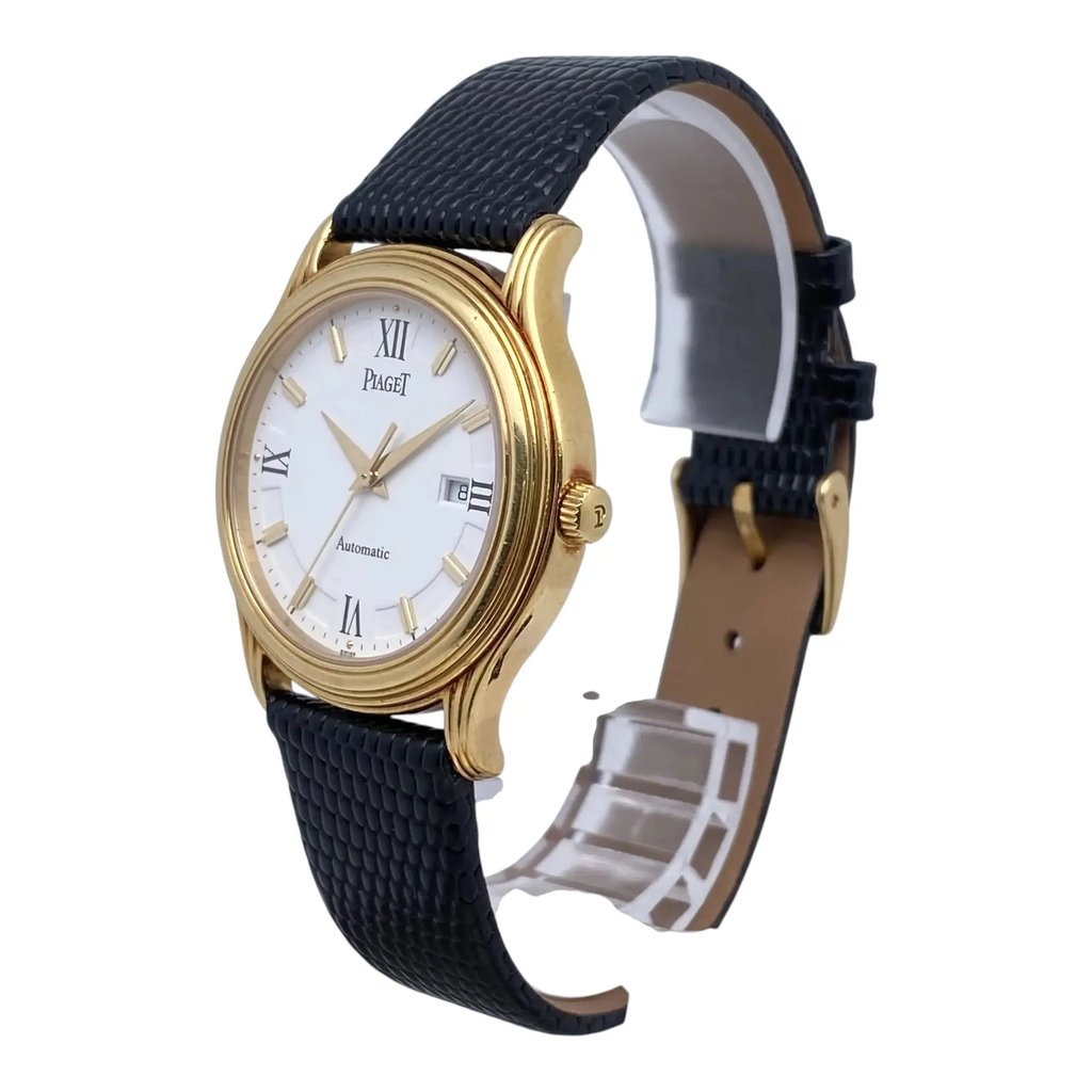 View Of Crown Facing Side Of Piaget 24001 M501D Yellow Gold Watch Pre Owned Condition