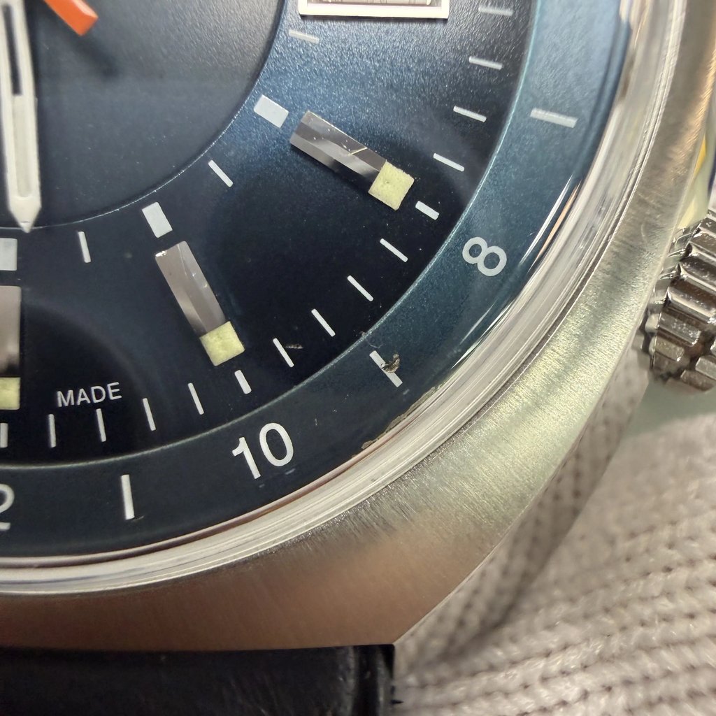 4th image of Alpina Alpina Startimer Pilot Heritage Wristwatch, NewWithDefects condition