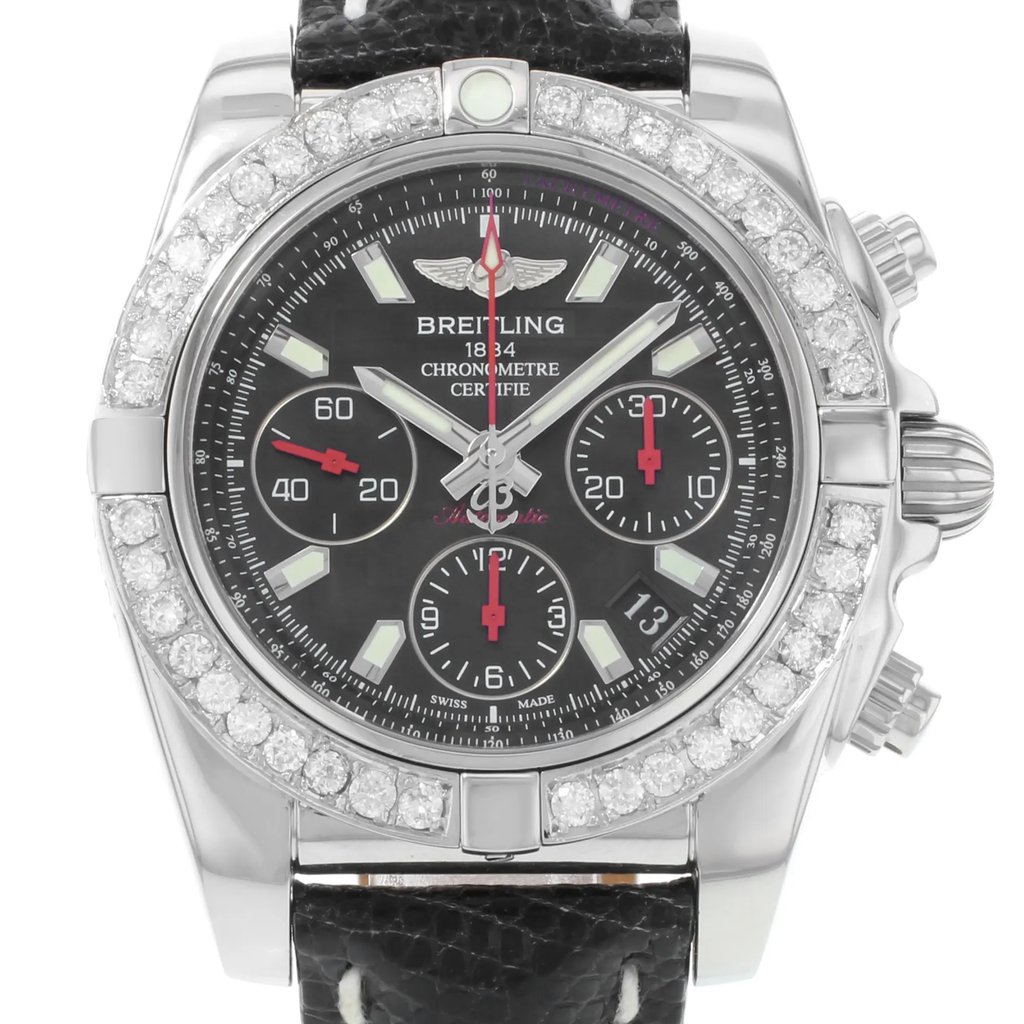 Up Close Front Facing Picture Of Breitling AB014112/BB47 Stainless Steel Watch Pre Owned Condition