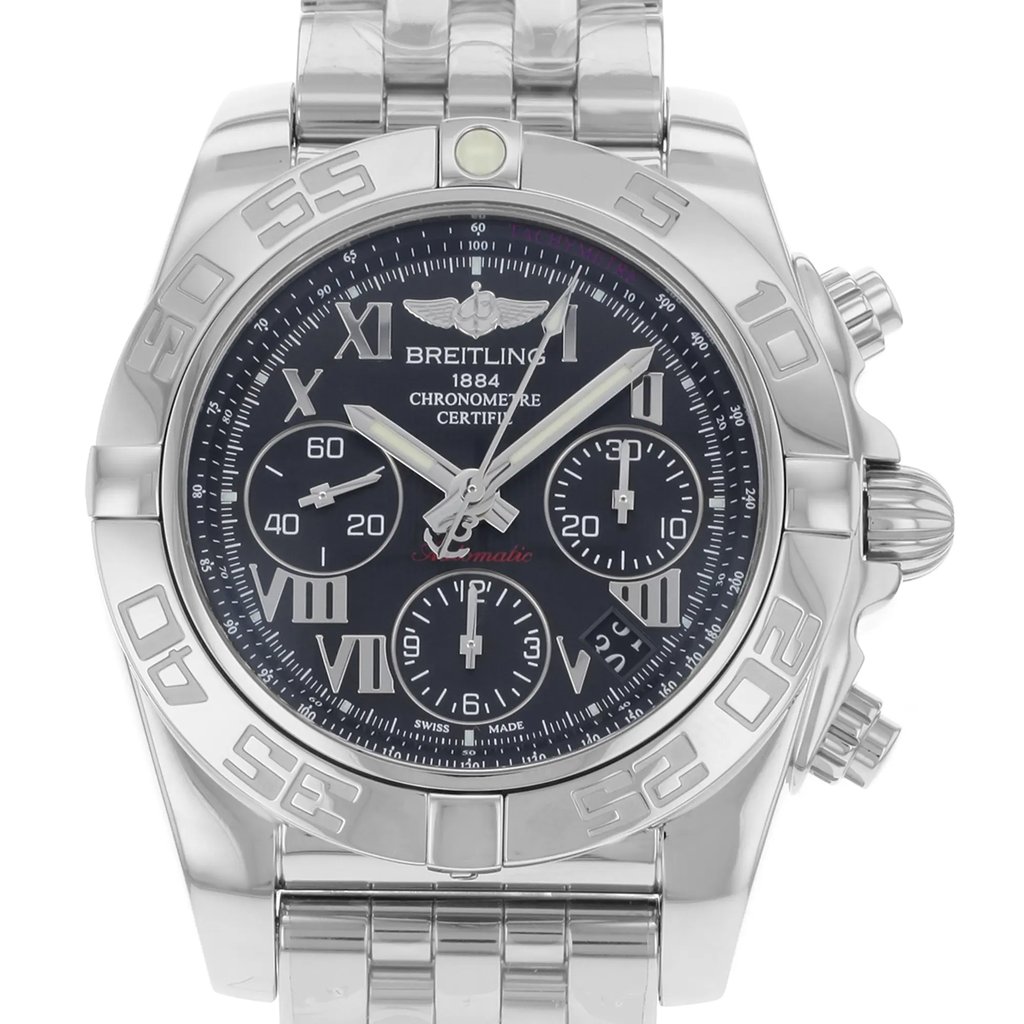 Up Close Front Facing Picture Of Breitling AB014012/BC04-378A Stainless Steel Watch Pre Owned Condition