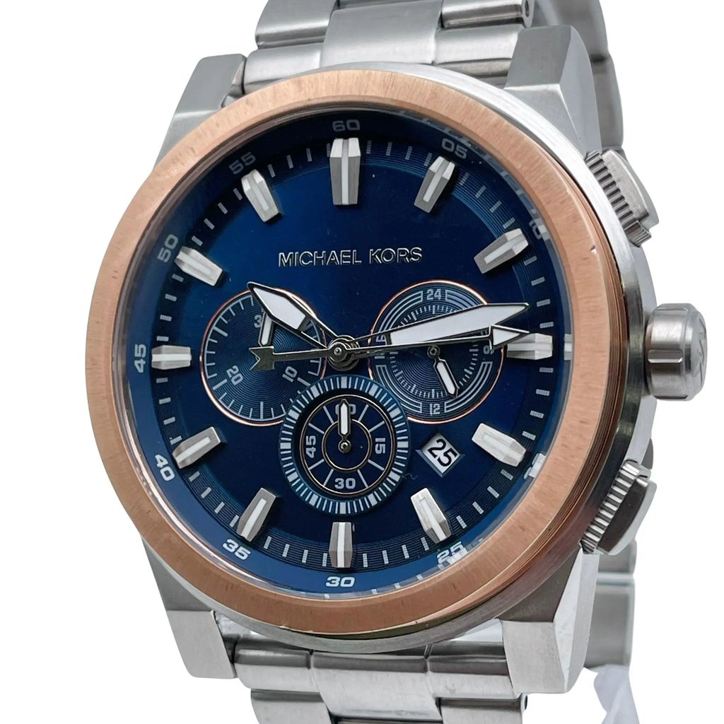 Up Close Front Facing Picture Of Michael Kors MK8598 Stainless Steel Watch New With Defects Condition