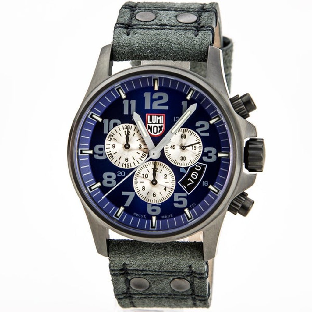 An image of a Wristwatch by Luminox. This Pre Owned item is designed for Men, featuring a Casual,Military style. It has a Quartz movement and an Analog display with a Blue dial color. The indices include 12-Hour Dial,Arabic Numerals,Seconds Hand. The band is made of Leather and the case is made of Stainless Steel. The watch has a Round shape with a case size of 42 mm and a case thickness of 14 mm.