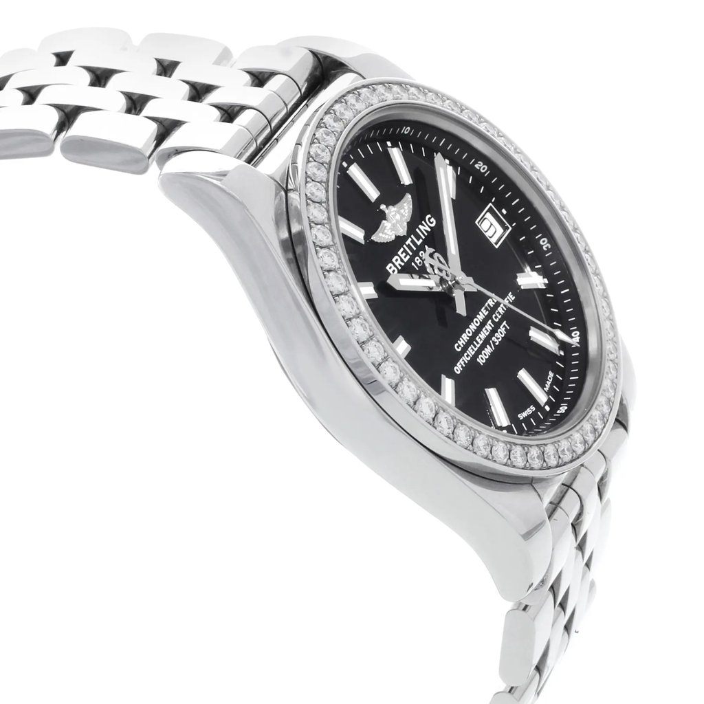 View Of Opposite Crown Facing Side Of Breitling A7433053/BE08-376A Stainless Steel Watch Display Model Condition