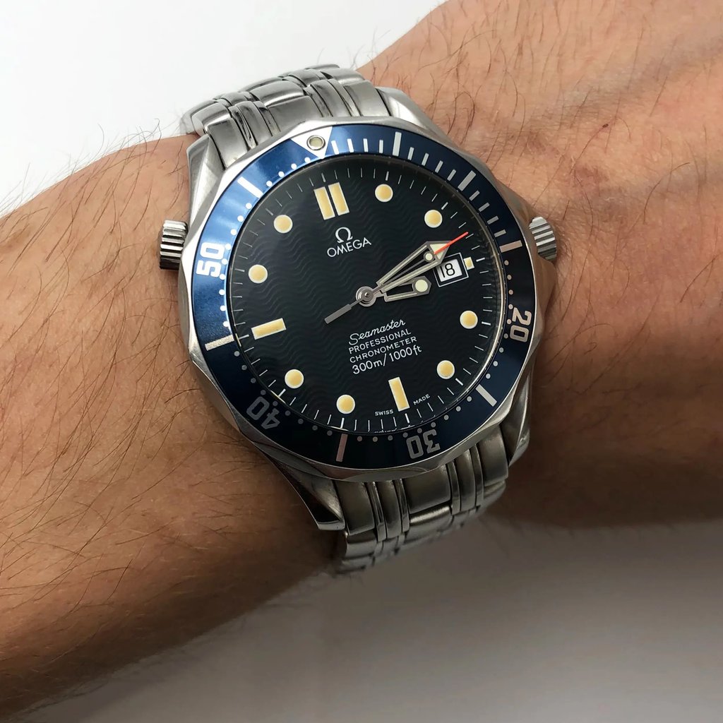 8th image of OMEGA 2531.80.00 Wristwatch, PreOwned condition