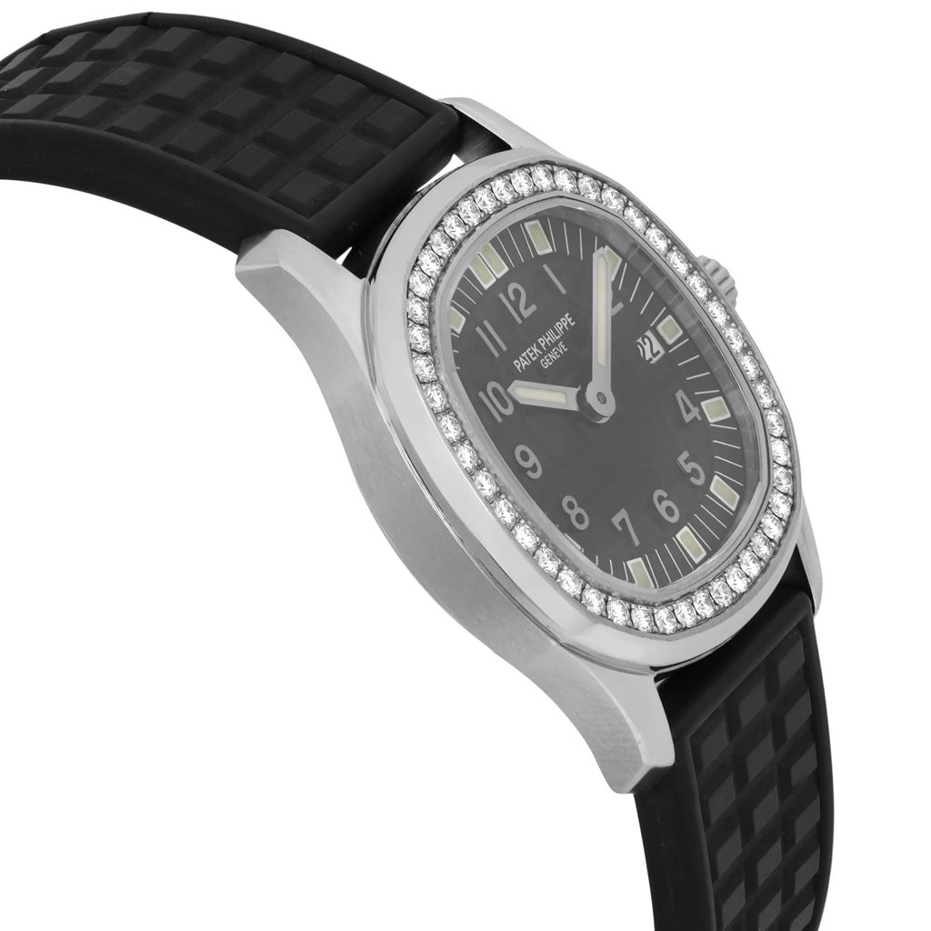 4th image of Patek Philippe Aquanaut  Wristwatch, PreOwned condition