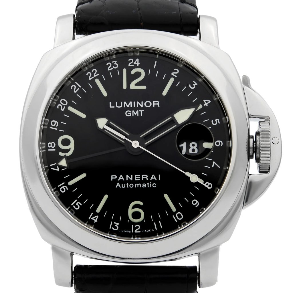 Up Close Front Facing Picture Of Panerai PAM00063 Stainless Steel Watch Pre Owned Condition