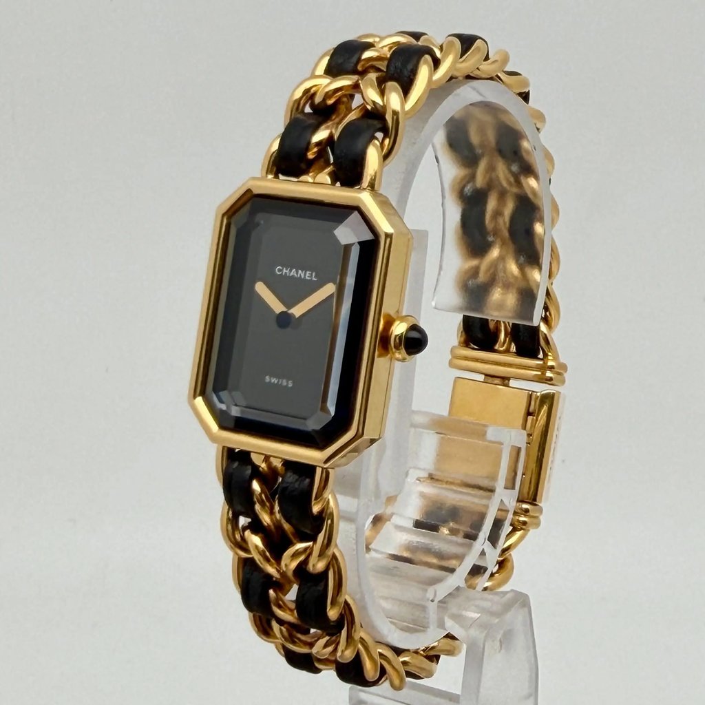 View Of Crown Facing Side Of Chanel H0001 Gold Plated Watch Pre Owned Condition