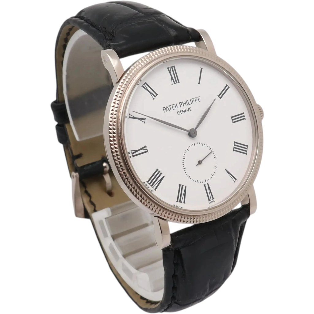 3rd image of Patek Philippe Calatrava  Wristwatch, PreOwned condition