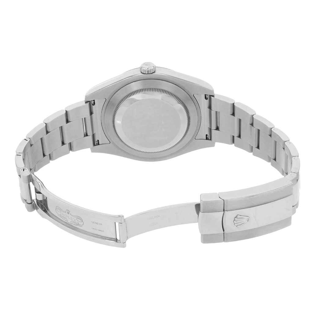 3rd image of Rolex 116300 blro Wristwatch, PreOwned condition