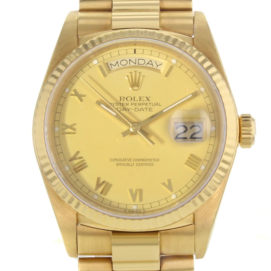 Up Close Front Facing Picture Of Rolex 18038 Gold 18kt Watch Pre Owned Condition