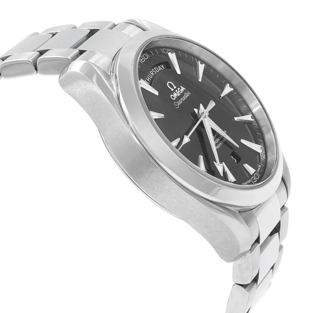 4th image of OMEGA 231.10.42.22.01.001 Wristwatch, DisplayModel condition