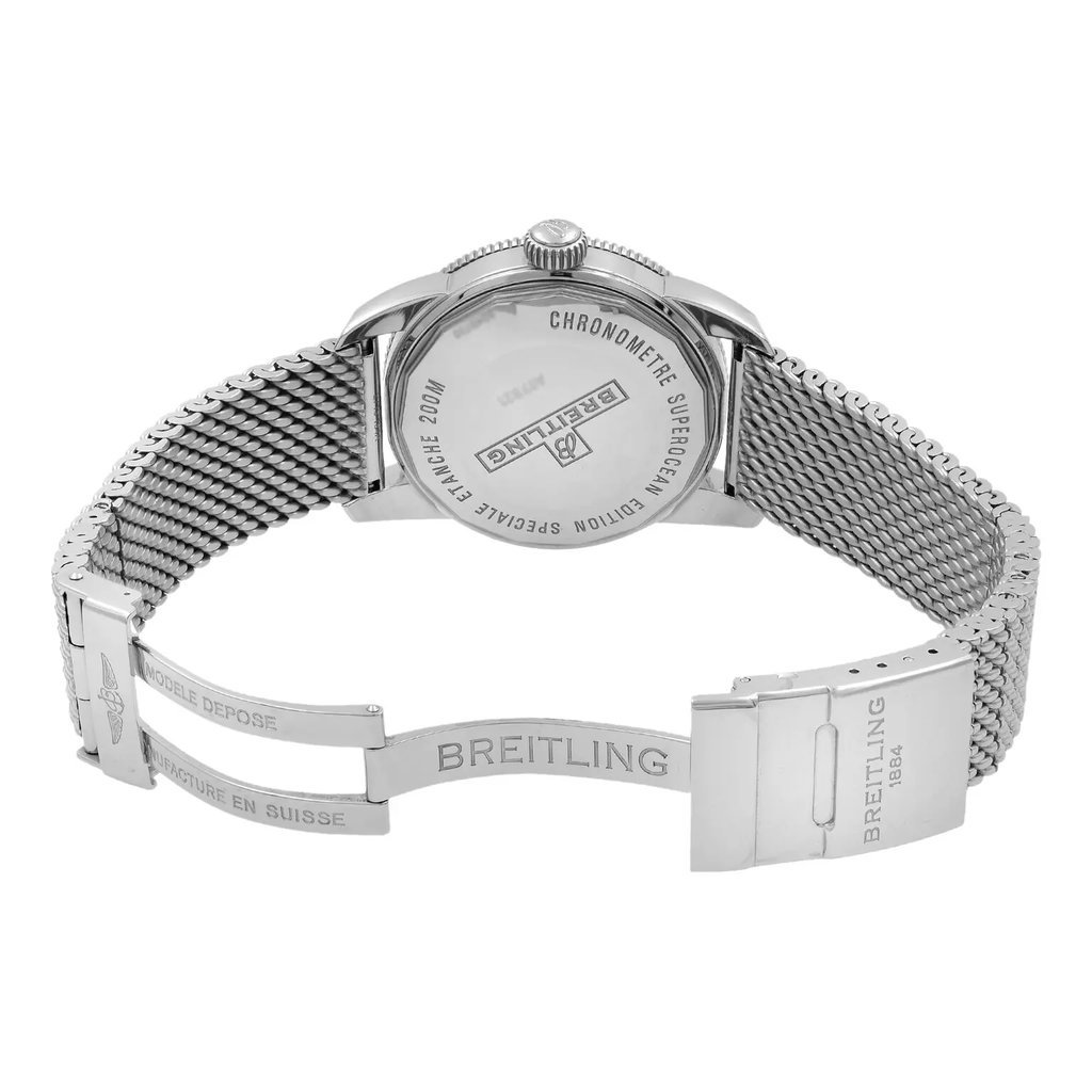 Back View Of {Caseback} Back Case And Open Stainless Steel Band Of Breitling A1732116/G717-154A Watch Display Model Condition