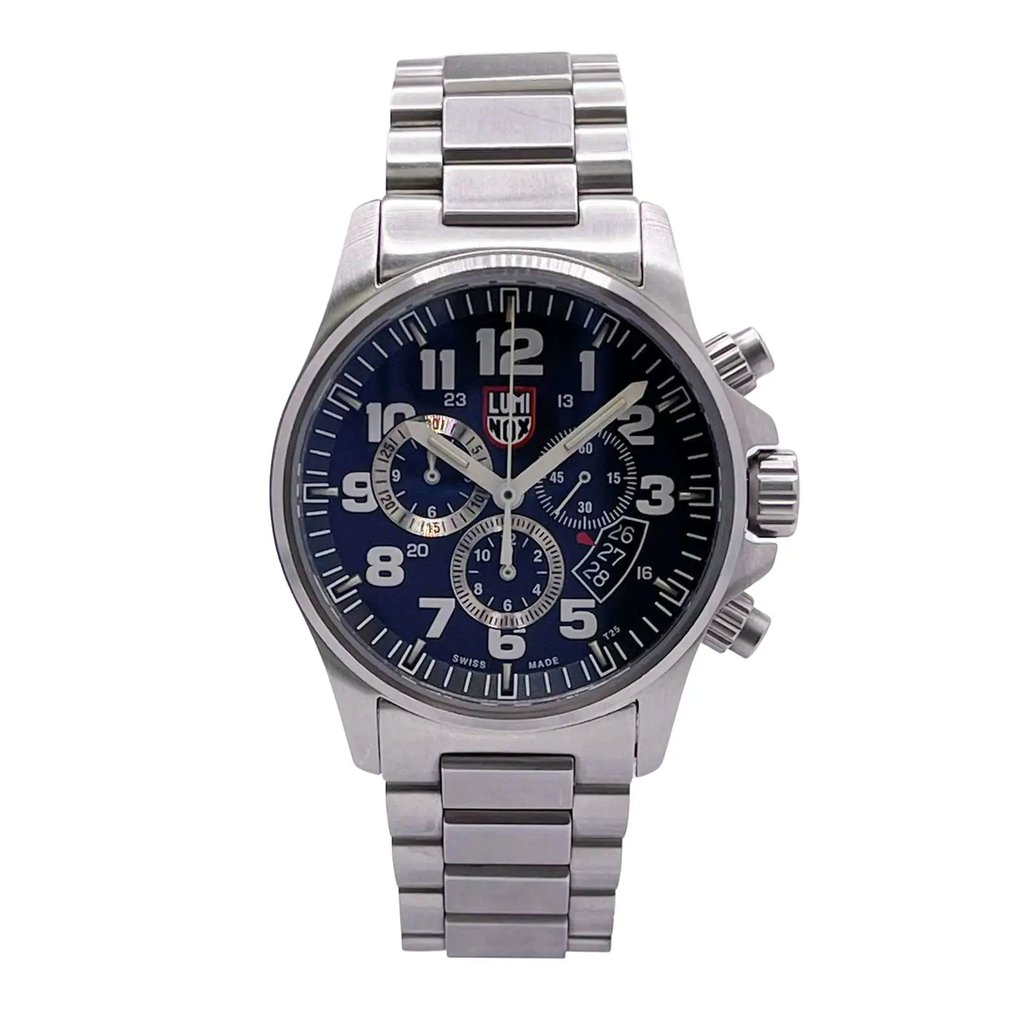 Front Full View Of Luminox XL.1842 Stainless Steel Watch Pre Owned Condition Good
