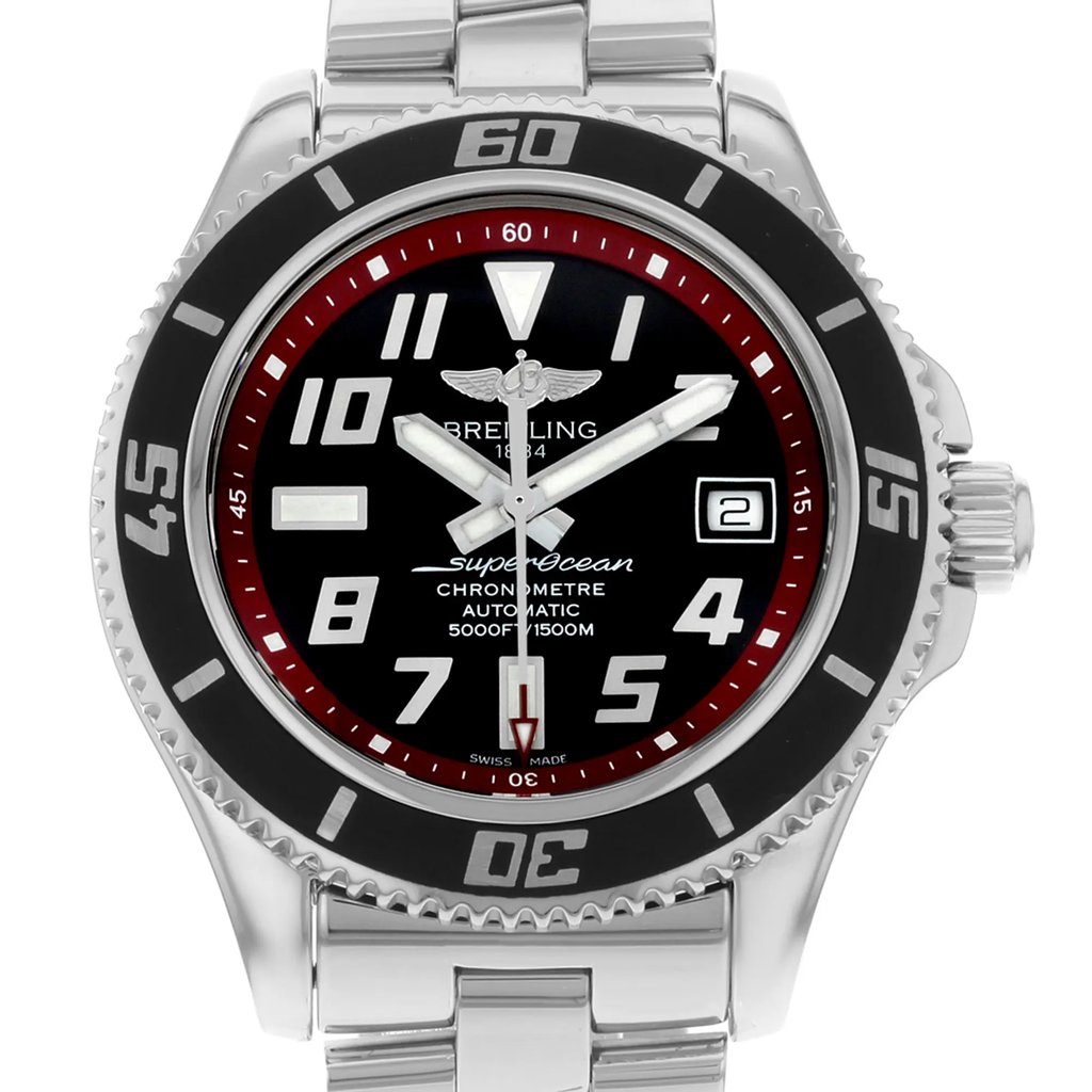 Up Close Front Facing Picture Of Breitling A1736402/BA31-161A Stainless Steel Watch Pre Owned Condition