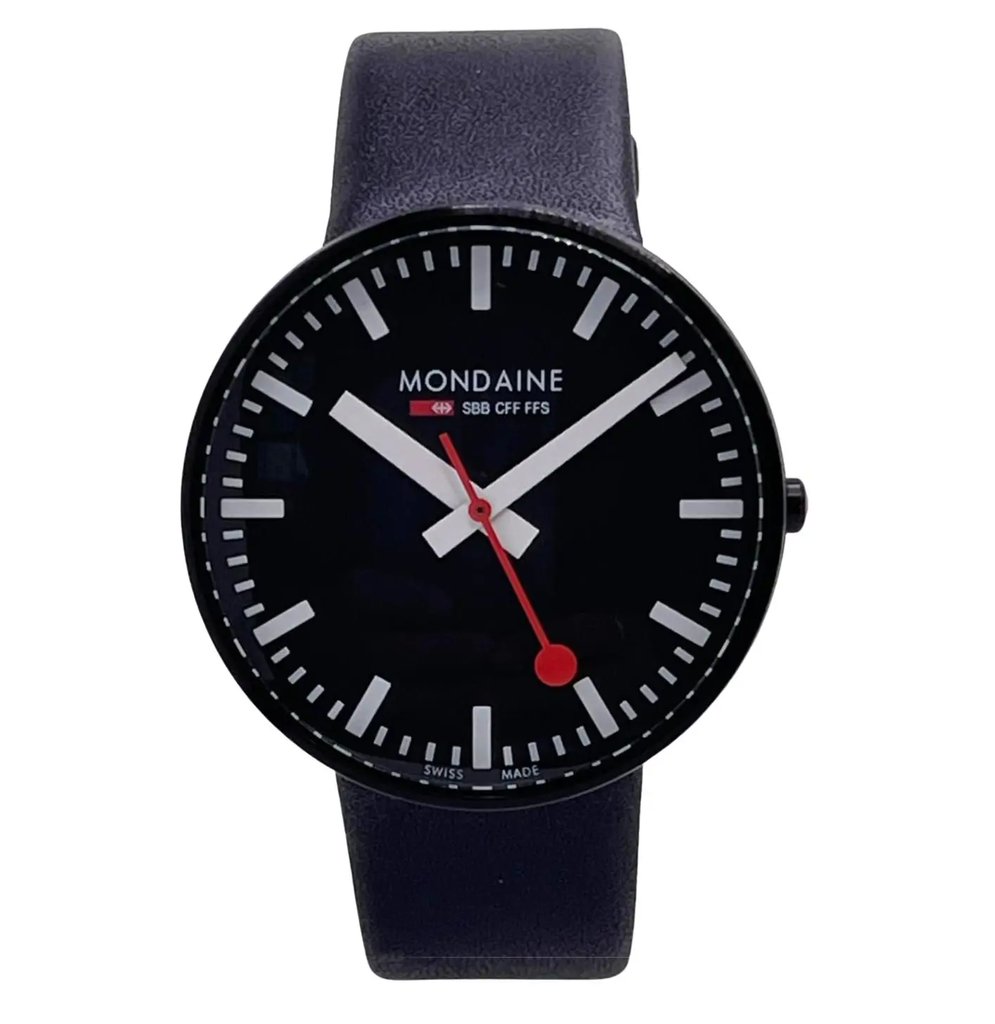 Up Close Front Facing Picture Of Mondaine A660.30328.64SBB Stainless Steel Watch Display Model Condition