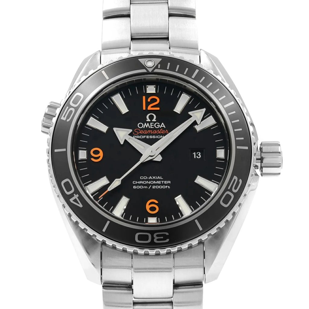 Up Close Front Facing Picture Of OMEGA 232.30.38.20.01.002 Stainless Steel Watch Display Model Condition