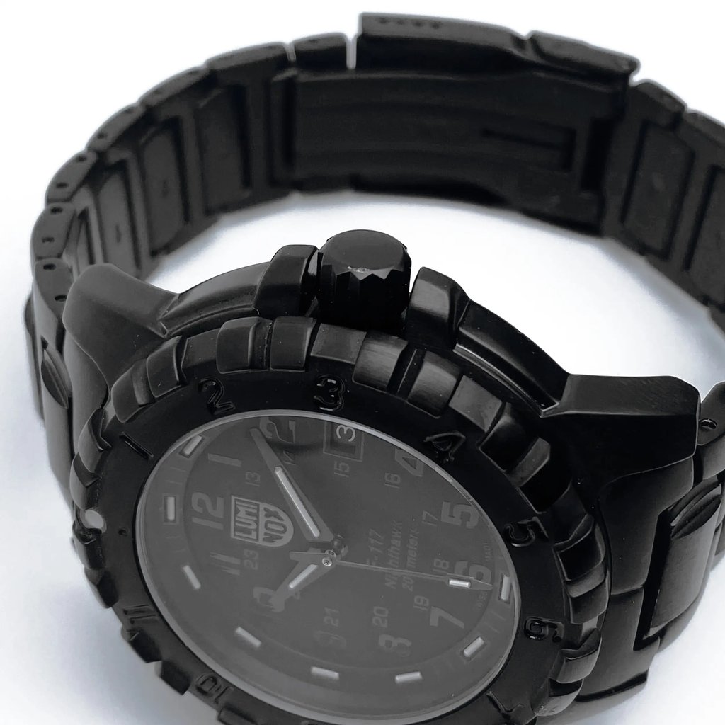 View Of Crown Facing Side Of Luminox XA.6402.BO Stainless Steel Watch New With Defects Condition