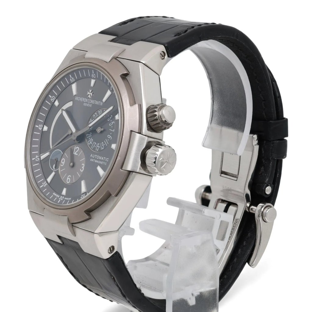 View Of Crown Facing Side Of Vacheron Constantin 49150/000W Stainless Steel Watch Pre Owned Condition