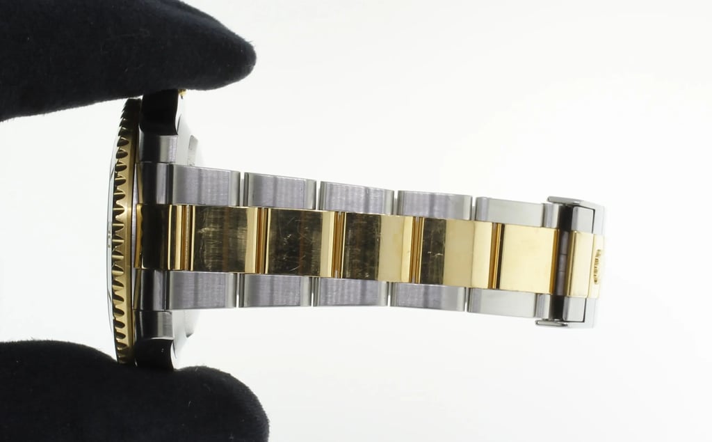 10th image of Rolex 116613N Wristwatch, PreOwned condition