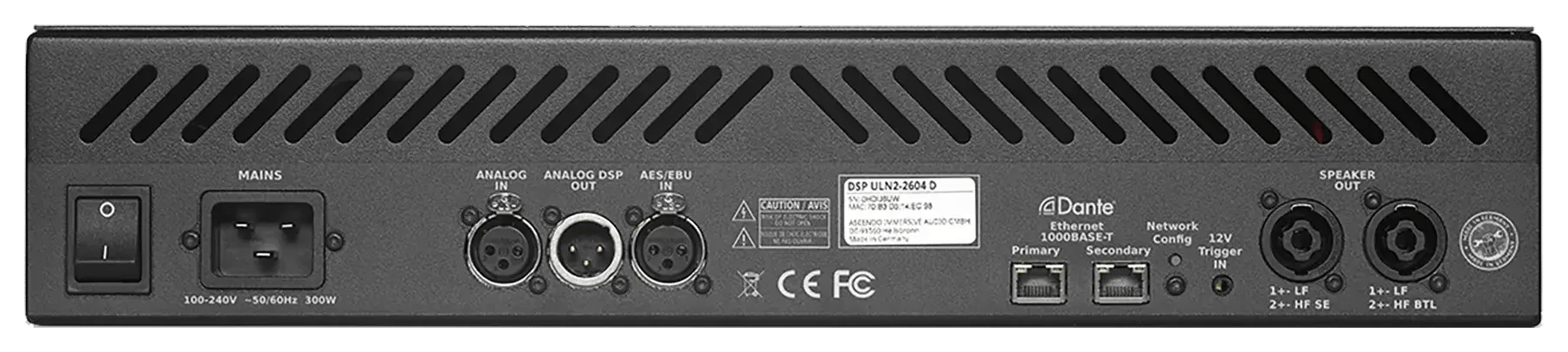 Rückansicht des Ascendo DSP ULN2-2604 D mit sichtbaren Anschlüssen.