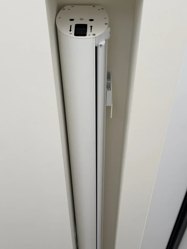 Screenline EdgeFree Tension