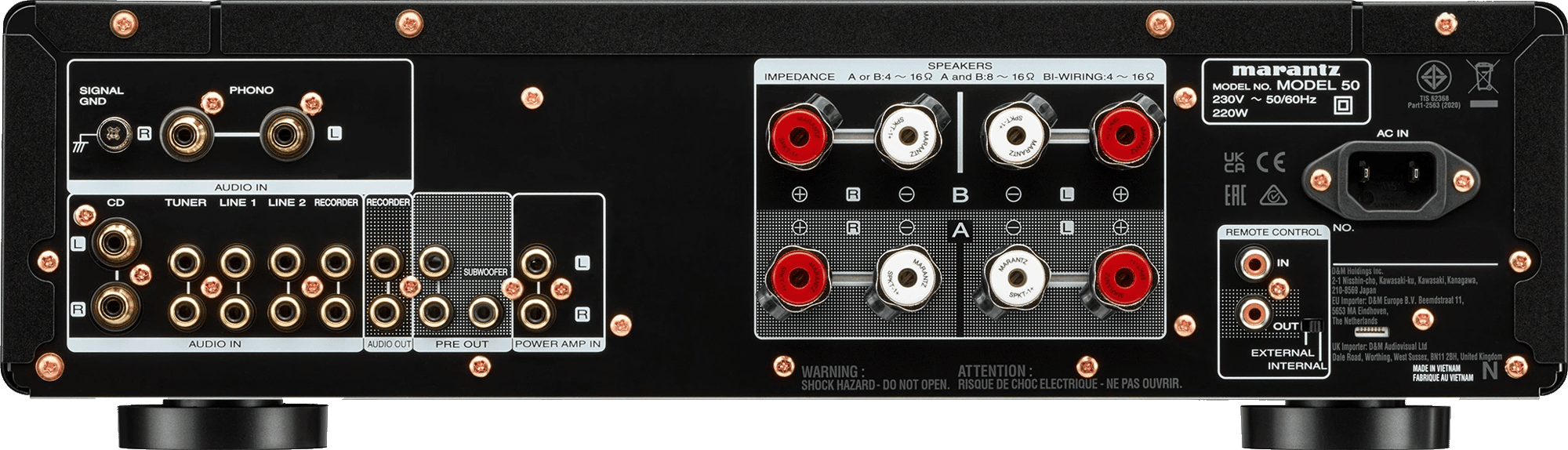 Rückansicht des Marantz MODEL 50 Verstärkers mit verschiedenen Audioanschlüssen.