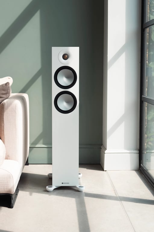 Monitor Audio Lautsprecher im Wohnzimmer