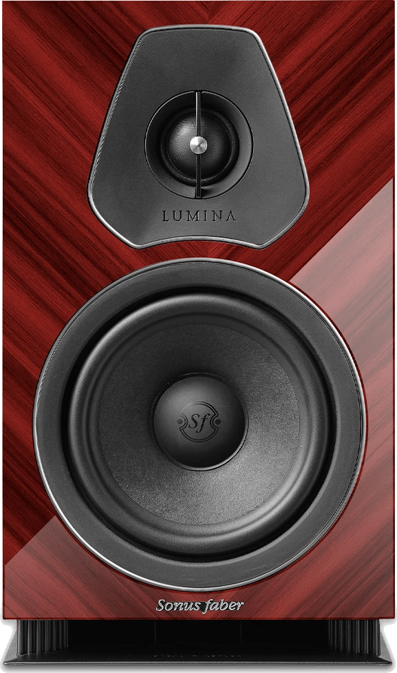 Frontansicht des Sonus faber Lumina II Amator Lautsprechers in glänzend roter Ausführung.
