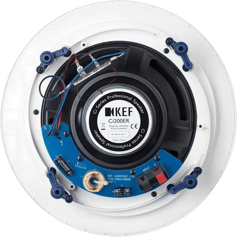 Rückansicht des KEF Ci200ER Deckenlautsprechers mit Anschlüssen und internen Komponenten.