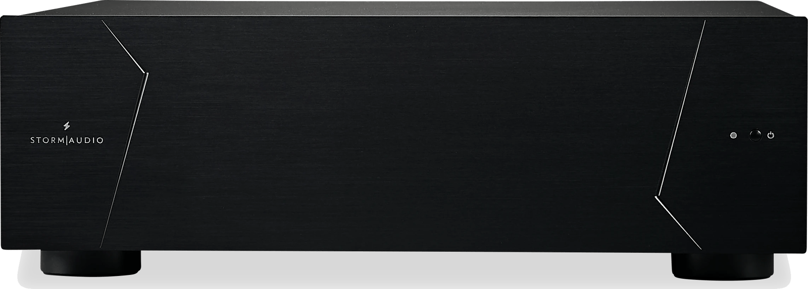 Frontansicht des Storm Audio PA 16 MK3 16-Kanal-Verstärkers in Schwarz.
