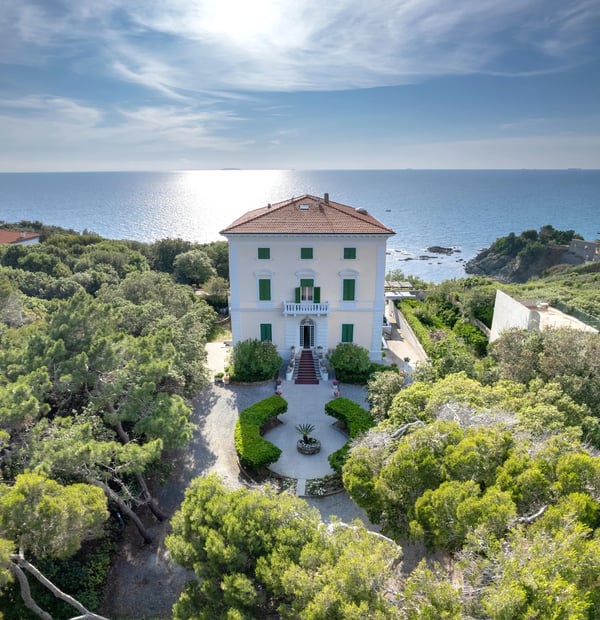 Villa Parisi, wedding venue in Castiglioncello, Tuscany