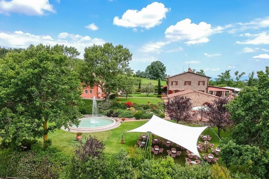 Tenuta Quadrifoglio - Country Estate wedding venue in Tuscany