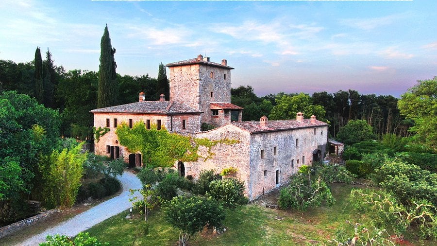 Torre Palazzone - Historic Palace wedding venue in Tuscany