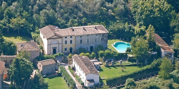 Villa Michaela — family-owned wedding villa in the village of Vorno near Lucca, Tuscany, with views to the Apuan Alps