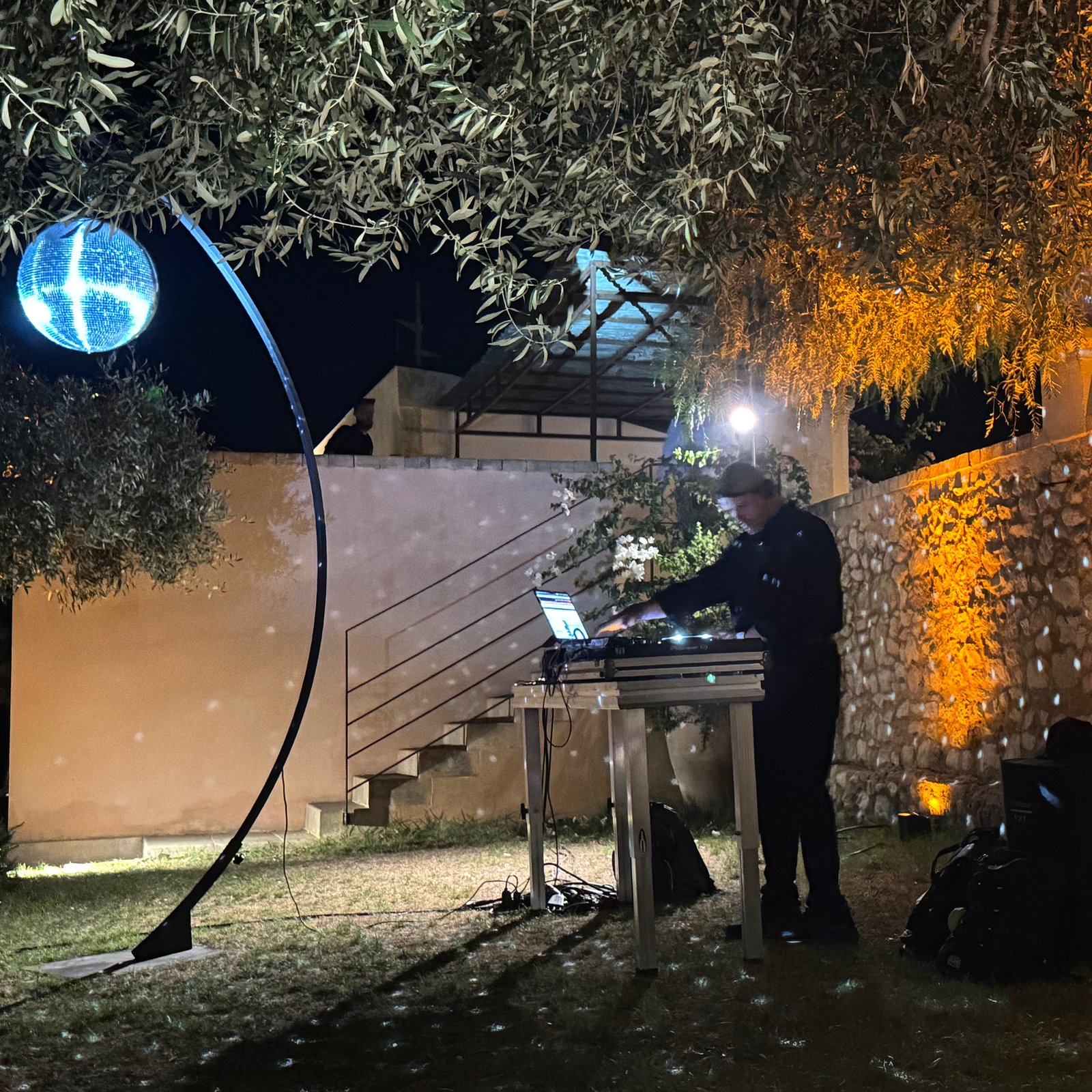Andrew MacKenzie DJ portfolio