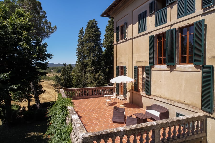 Villa Il Poggiolino wedding venue in Lucignano, Tuscany — photo 8