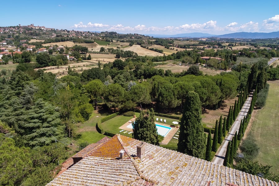 Villa Il Poggiolino wedding venue in Lucignano, Tuscany — photo 9