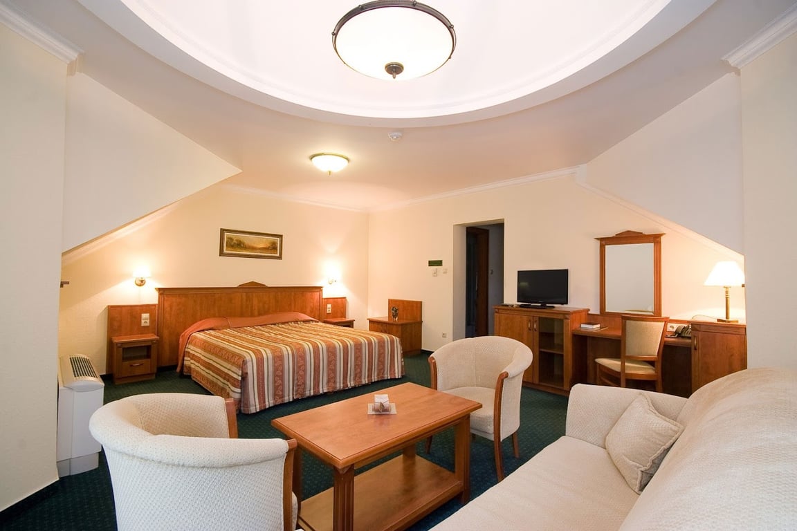 Geréby Kúria Hotel és Lovasudvar ***