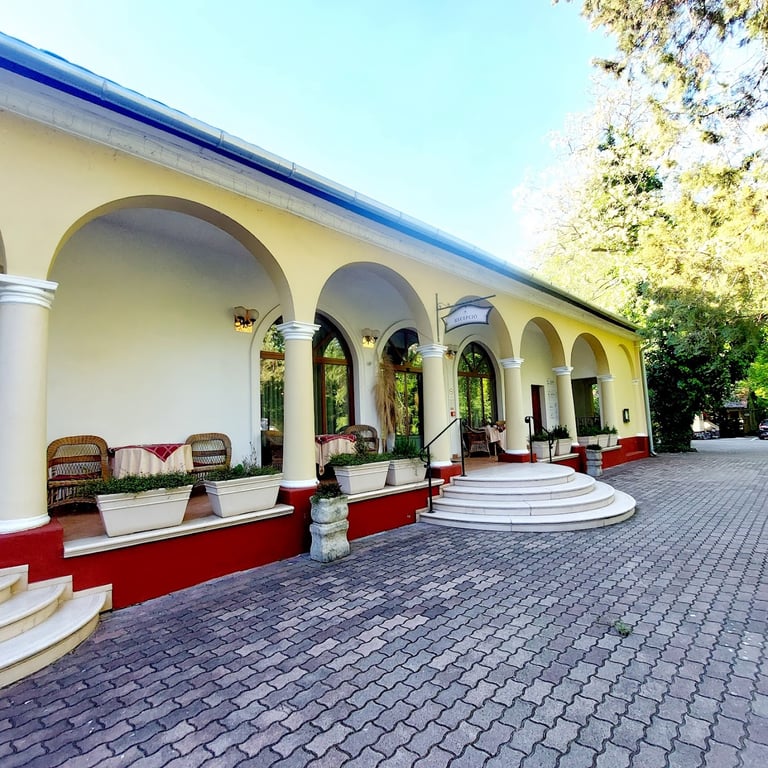 Geréby Kúria Hotel és Lovasudvar ***