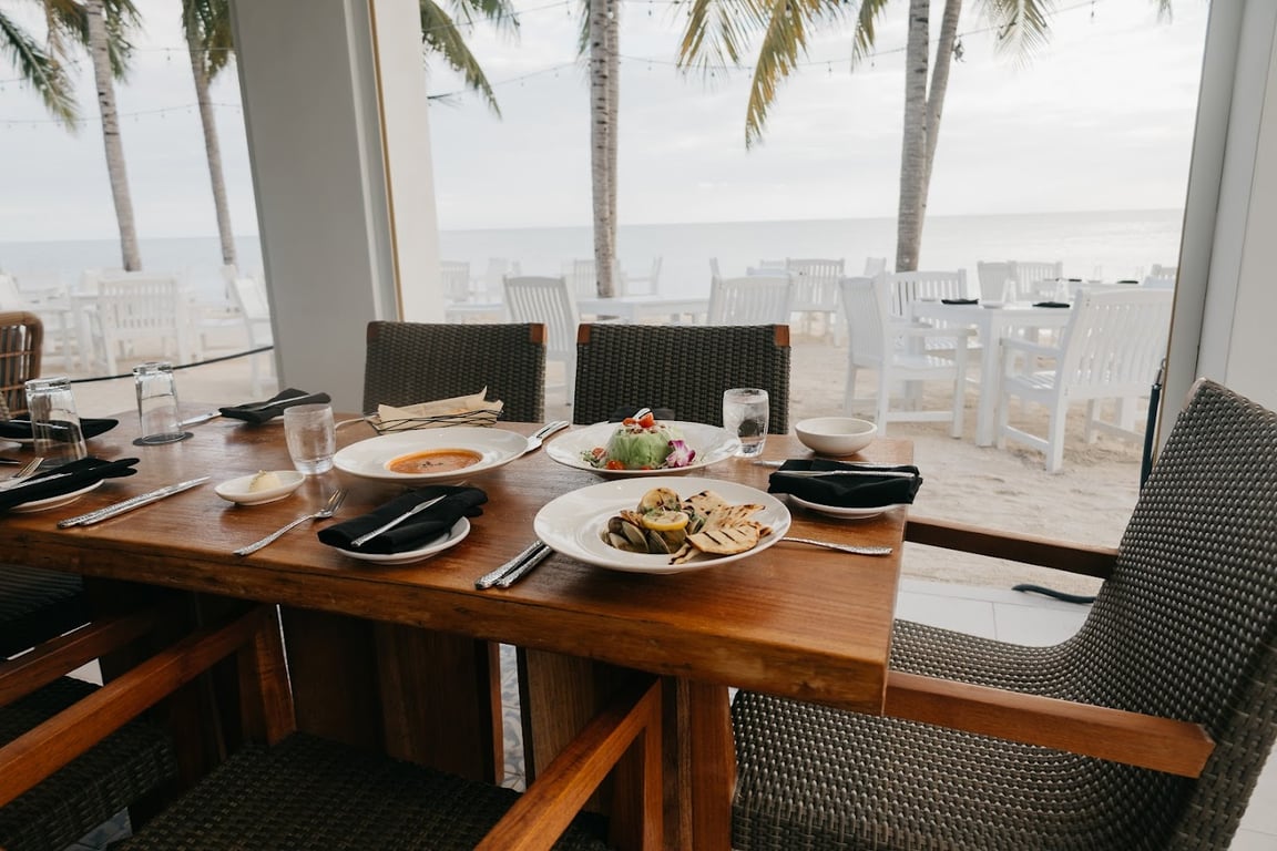 Isla Bella Beach Resort