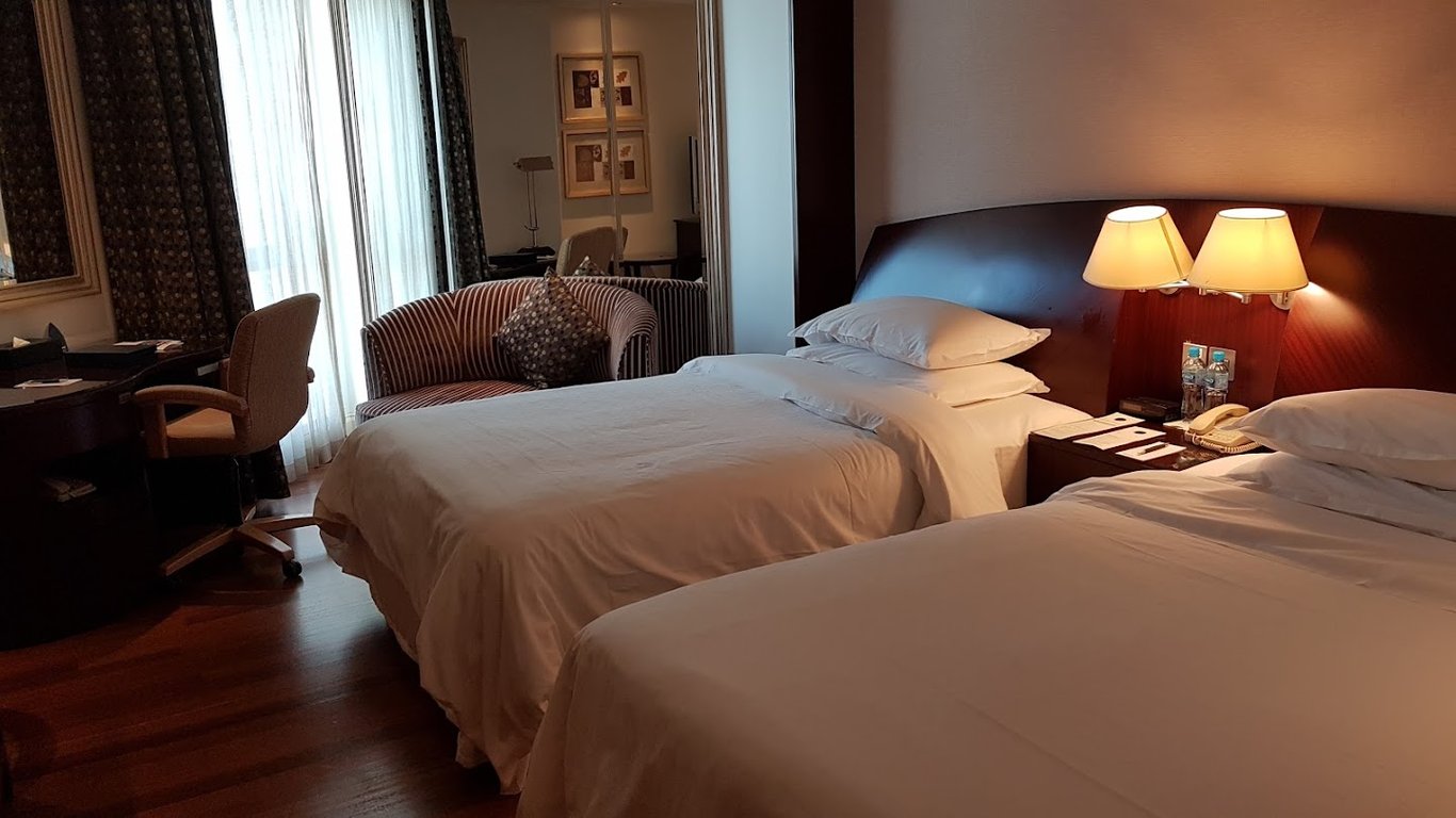 Sheraton Bahrain Hotel