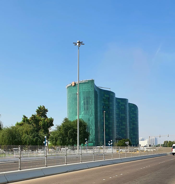 Millennium Al Rawdah Hotel (ex Hilton Capital Grand Abu Dhabi)