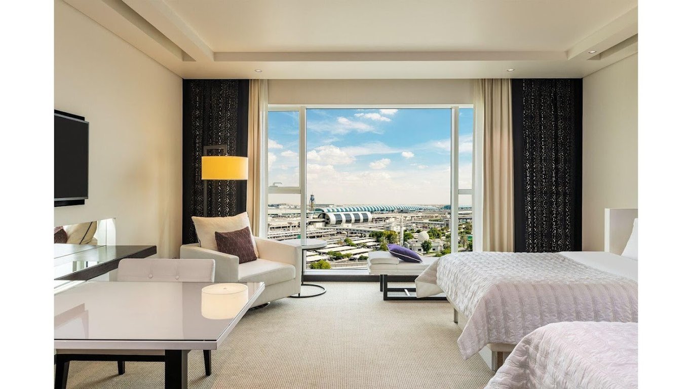 Le Meridien Dubai Hotel & Conference Center