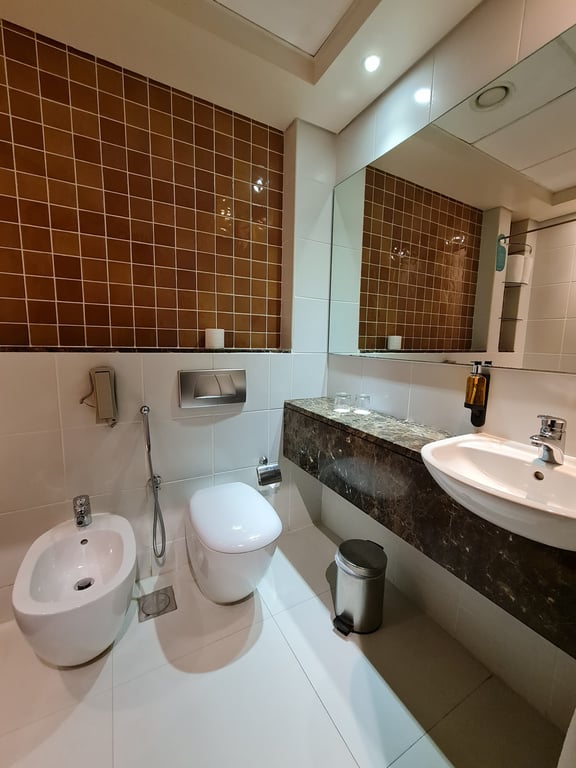 Flora Creek Deluxe Hotel Apartments