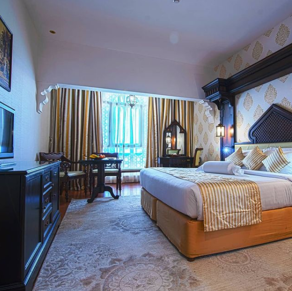 Arabian Courtyard Hotel & Spa
