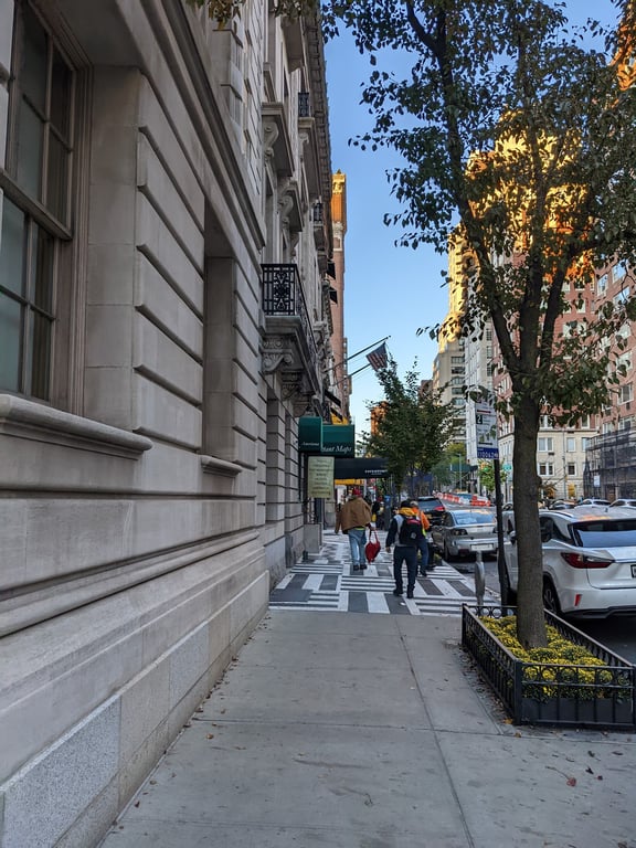 Arader Galleries: Beaux-Arts Townhouse