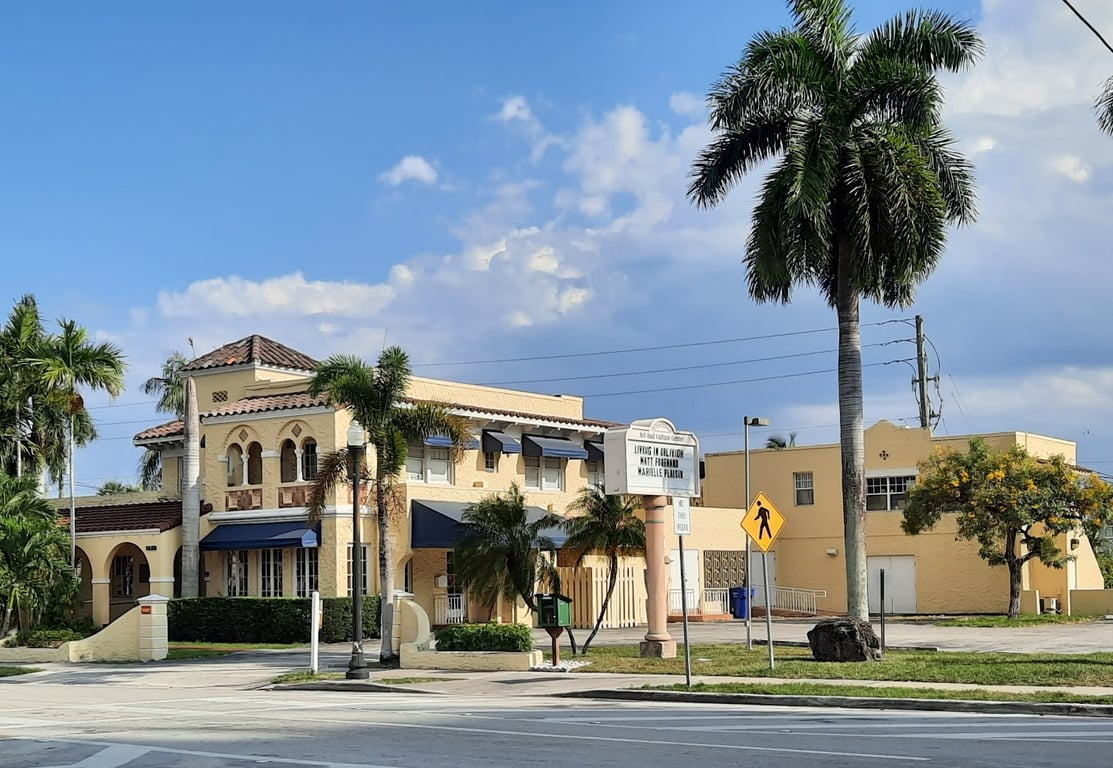 Art and Culture Center / Hollywood